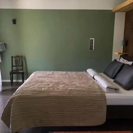 Mountainhome Casa Cancelinha 3*