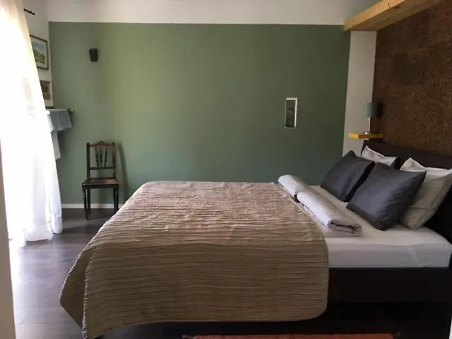 Mountainhome Casa Cancelinha 3*